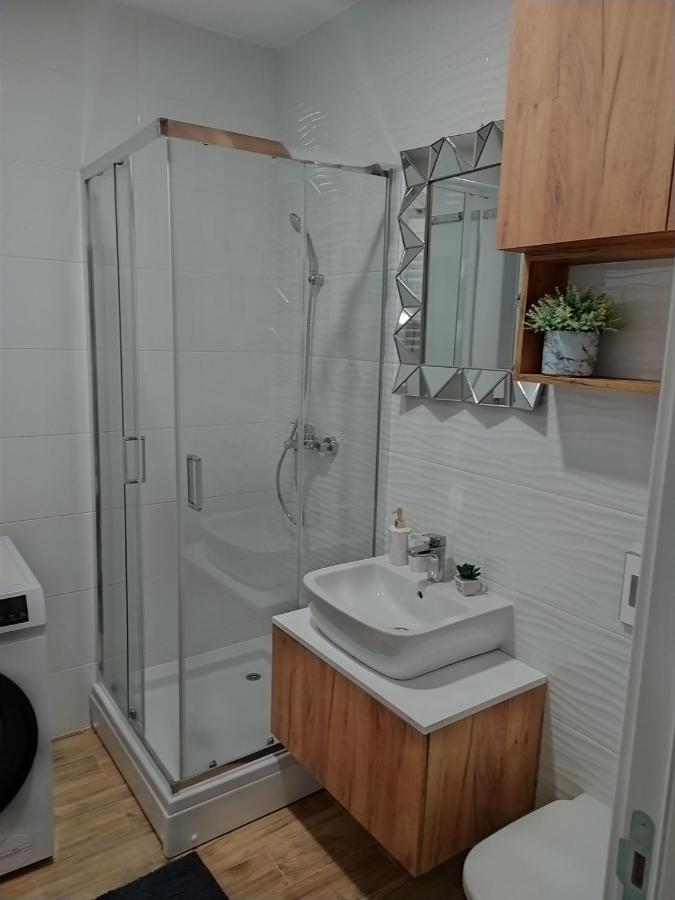 Apartman Milla Lux Нови Сад Екстериор снимка