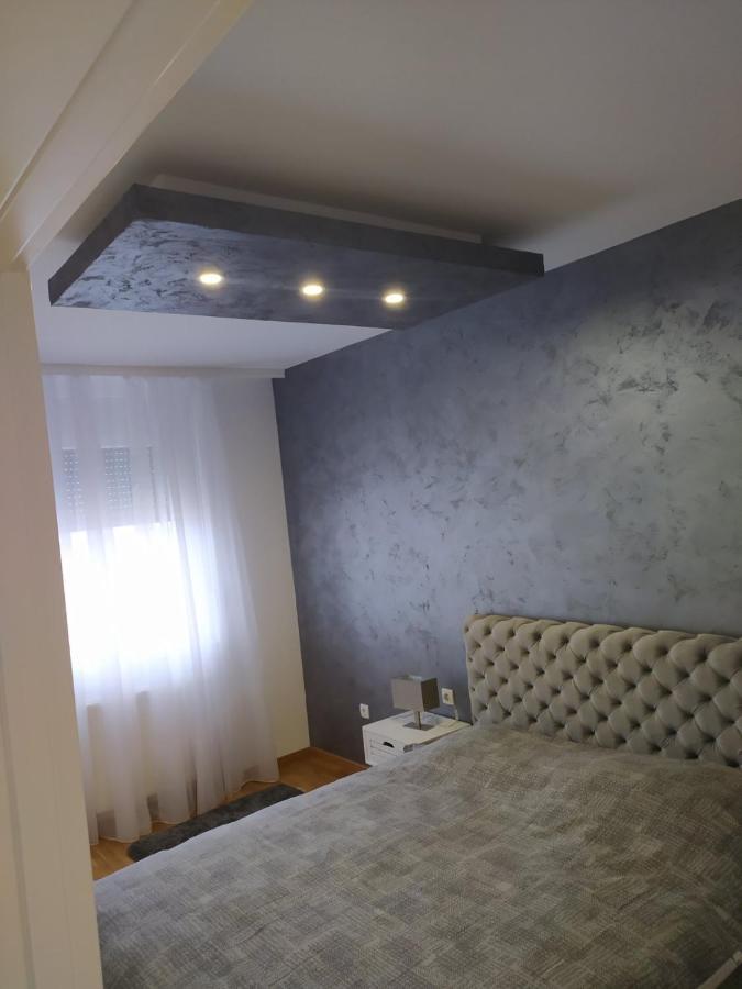 Apartman Milla Lux Нови Сад Екстериор снимка